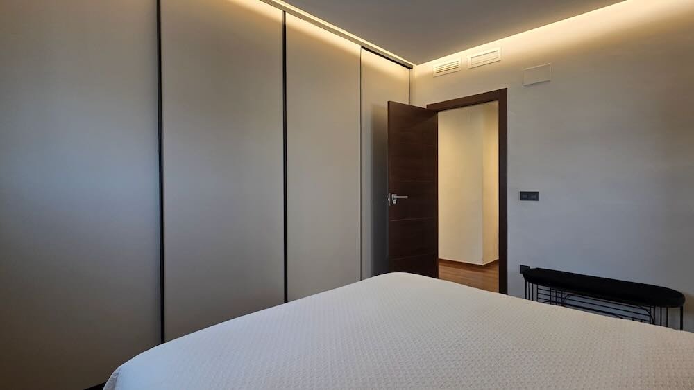 Property 2464 - Image 35